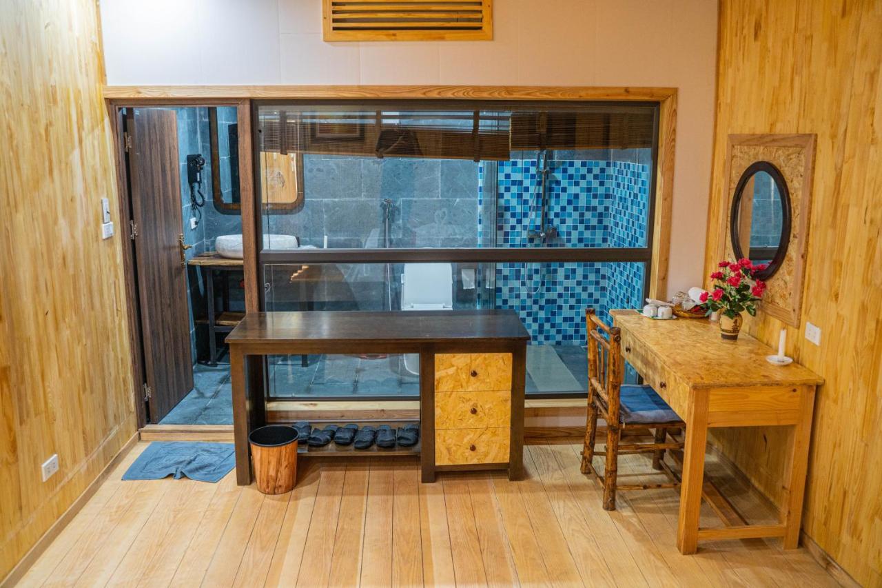 Camellia Eco Home &Tra My Restaurant Ніньбінь Екстер'єр фото